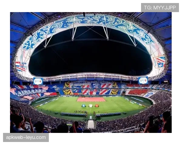 上海德比火热来袭,海港主场誓夺胜再续佳绩 上海德比火热来袭,海港主场誓夺胜再续佳绩