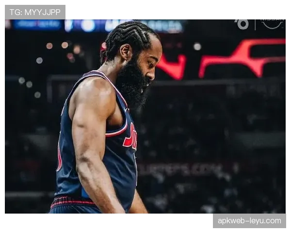 Rodri多项年度荣誉加身，状态回暖助力曼城竞争力稳步提升