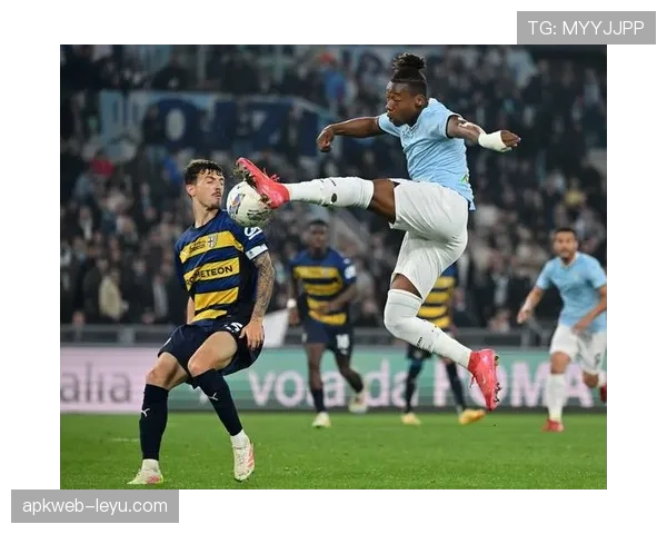 帕尔马球员持续高光表现赢得球迷热烈关注