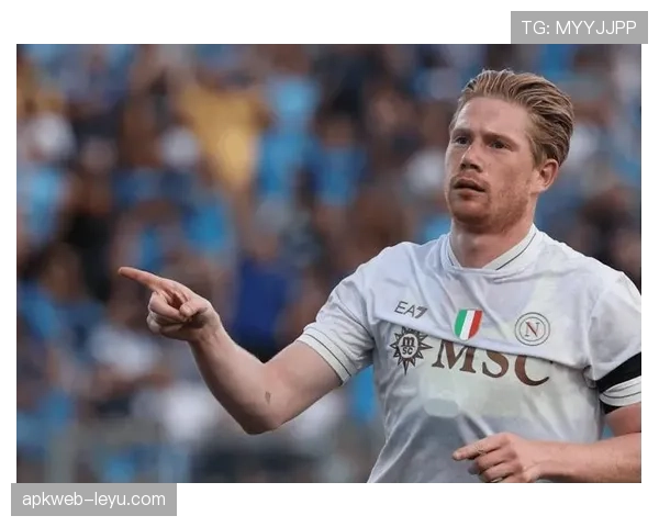 德布劳内携手孔蒂打造战术新核心，状态回暖引领球队迈向辉煌