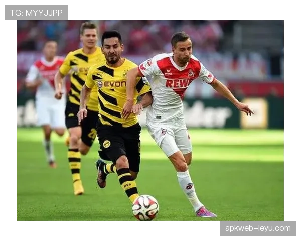 科隆主帅新战术体系初具雏形，球队蓄势待发迎战新赛季