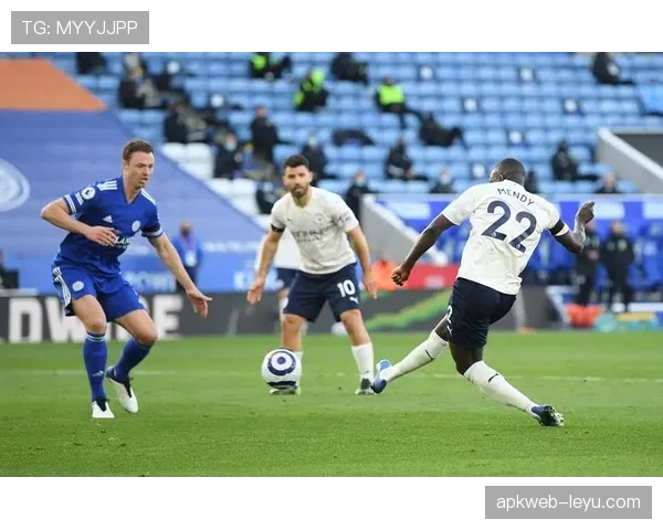 莱斯特城状态回暖，英超迎战强敌引关注