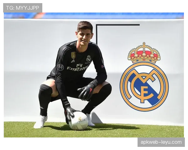 库尔图瓦皇马出场达新里程碑，稳健表现引期待