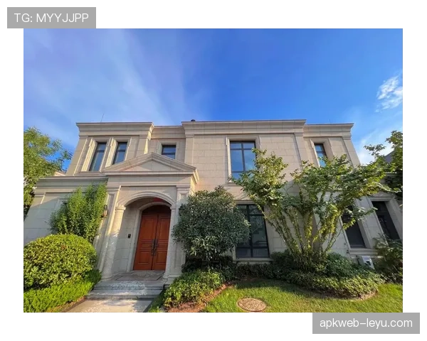 傅海峰退役后住的别墅，比我们小区所有楼加起来还贵